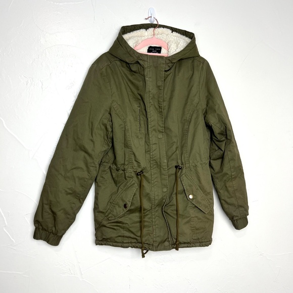 ⭐️ 3 items for $25 Sale Women's Sherpa Lined Women’s Jacket - Picture 1 of 7